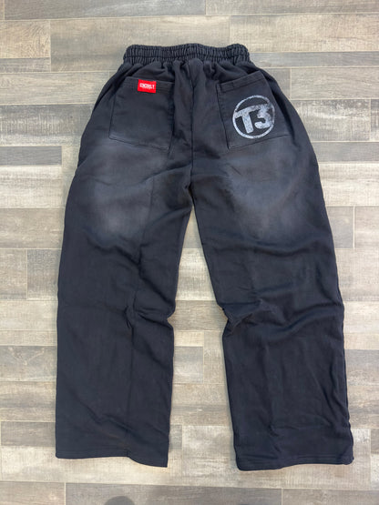ESSENTIAL SWEATPANTS