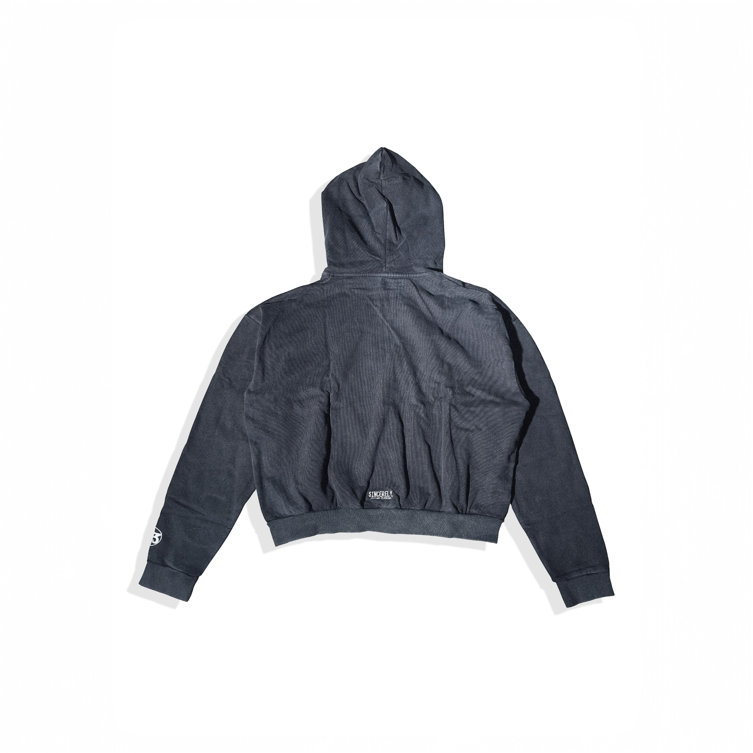 ESSENTIAL HOODIE